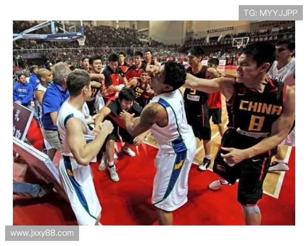 篮球明星崛起之路从青涩到巅峰探讨运动员成长背后的坚持与努力 篮球明星崛起之路从青涩到巅峰探讨运动员成长背后的坚持与努力