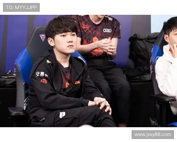 和平精英赛事分析：TES战队在转换过程中的得与失探讨