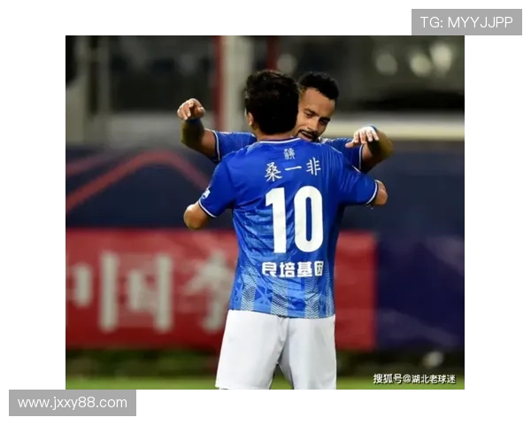 成都乒乓球队在欧锦赛积分榜上以66分稳居第一名展现强大实力 成都乒乓球队在欧锦赛积分榜上以66分稳居第一名展现强大实力