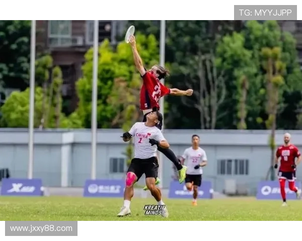 赛后分析:上海飞盘队与重庆飞盘队的战术灵活性对比与启示 赛后分析:上海飞盘队与重庆飞盘队的战术灵活性对比与启示