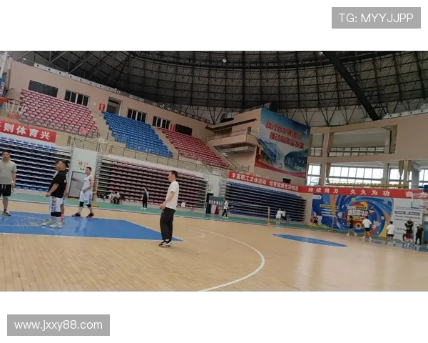 重庆篮球队实力飙升创新高引发全国关注与讨论 重庆篮球队实力飙升创新高引发全国关注与讨论