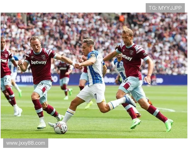 2018年曼联与莱斯特城精彩对决比分回顾及赛后分析